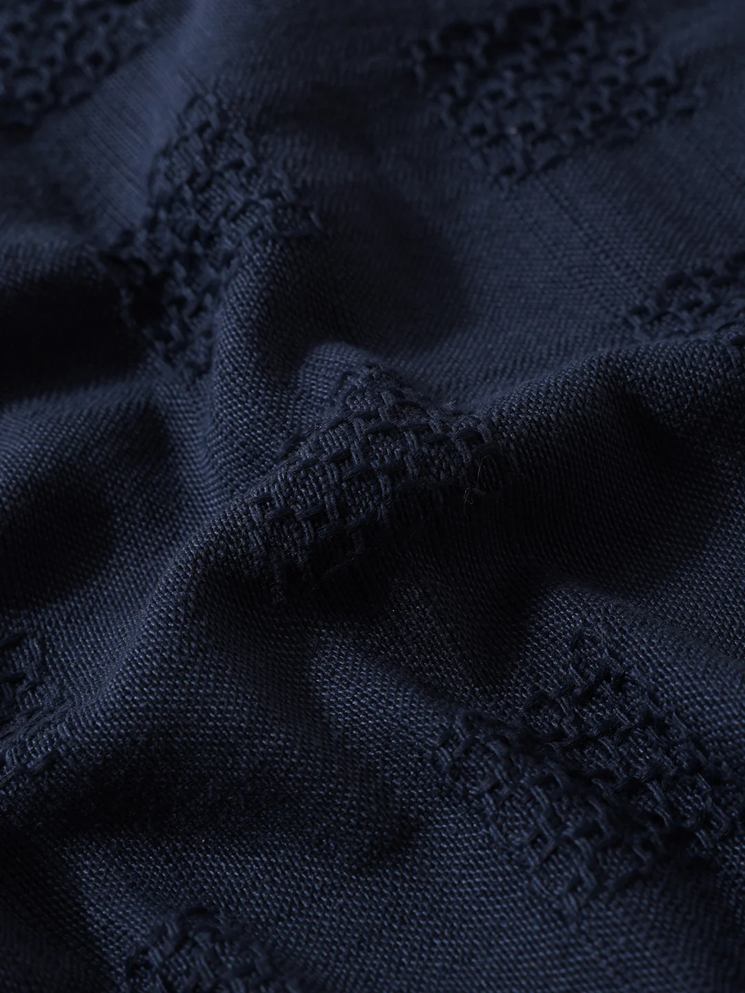 Men's Blue Relaxed Fit Resort Wear Textured Shirt - Image 8