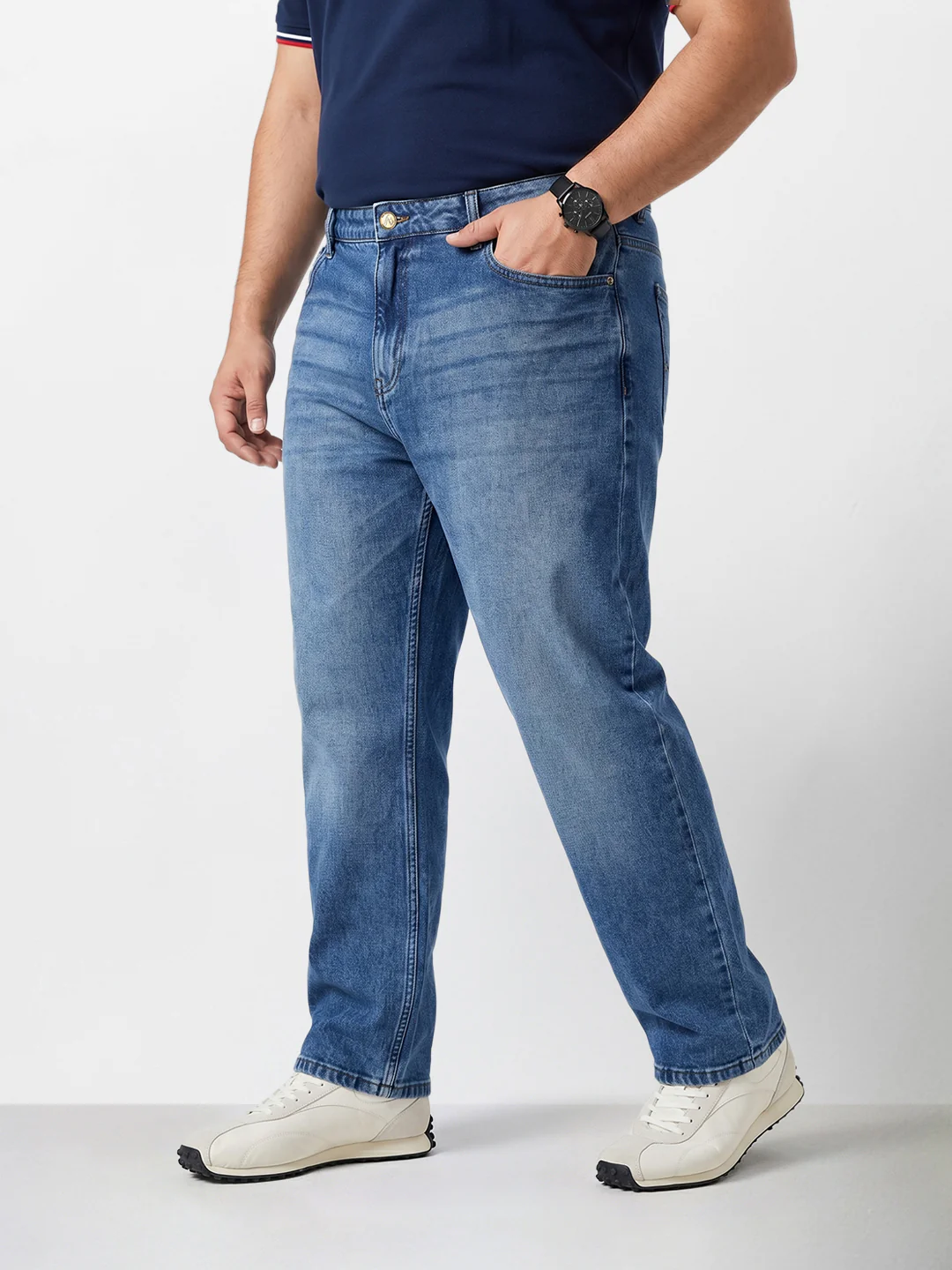 Men's Blue Relaxed Fit Solid Casual Jeans - Image 2