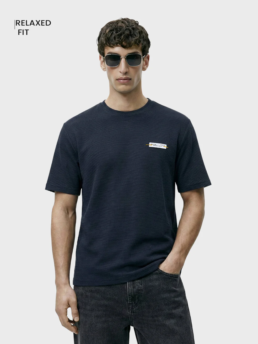 Men's Blue Relaxed Fit Solid Casual T-Shirts - Image 2