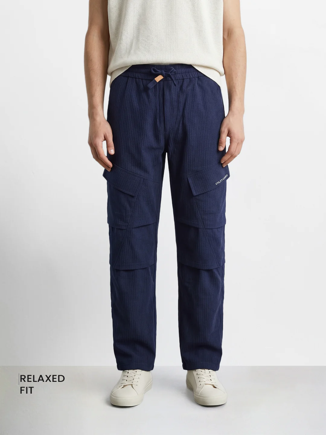 Men's Blue Relaxed Fit Solid Utility Cargo - Image 2