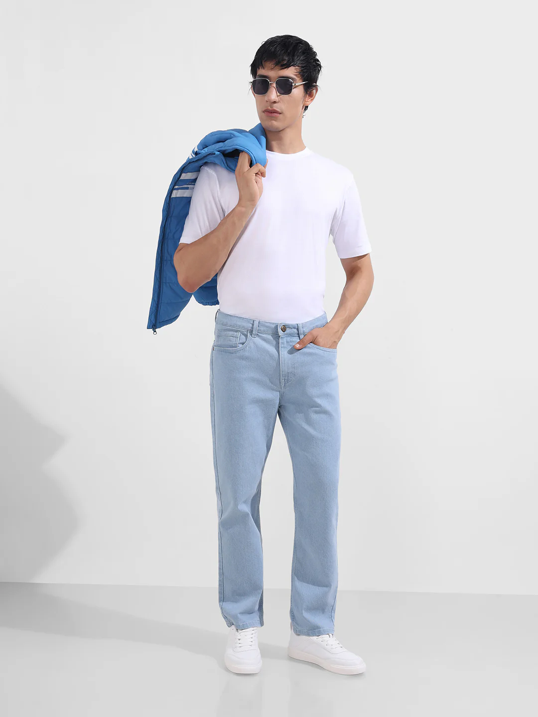 Men's Blue Slim Fit Solid Casual Jeans - Image 2