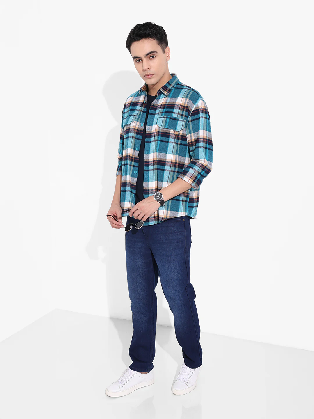 Men's Blue Slim Fit Solid Casual Jeans - Image 2