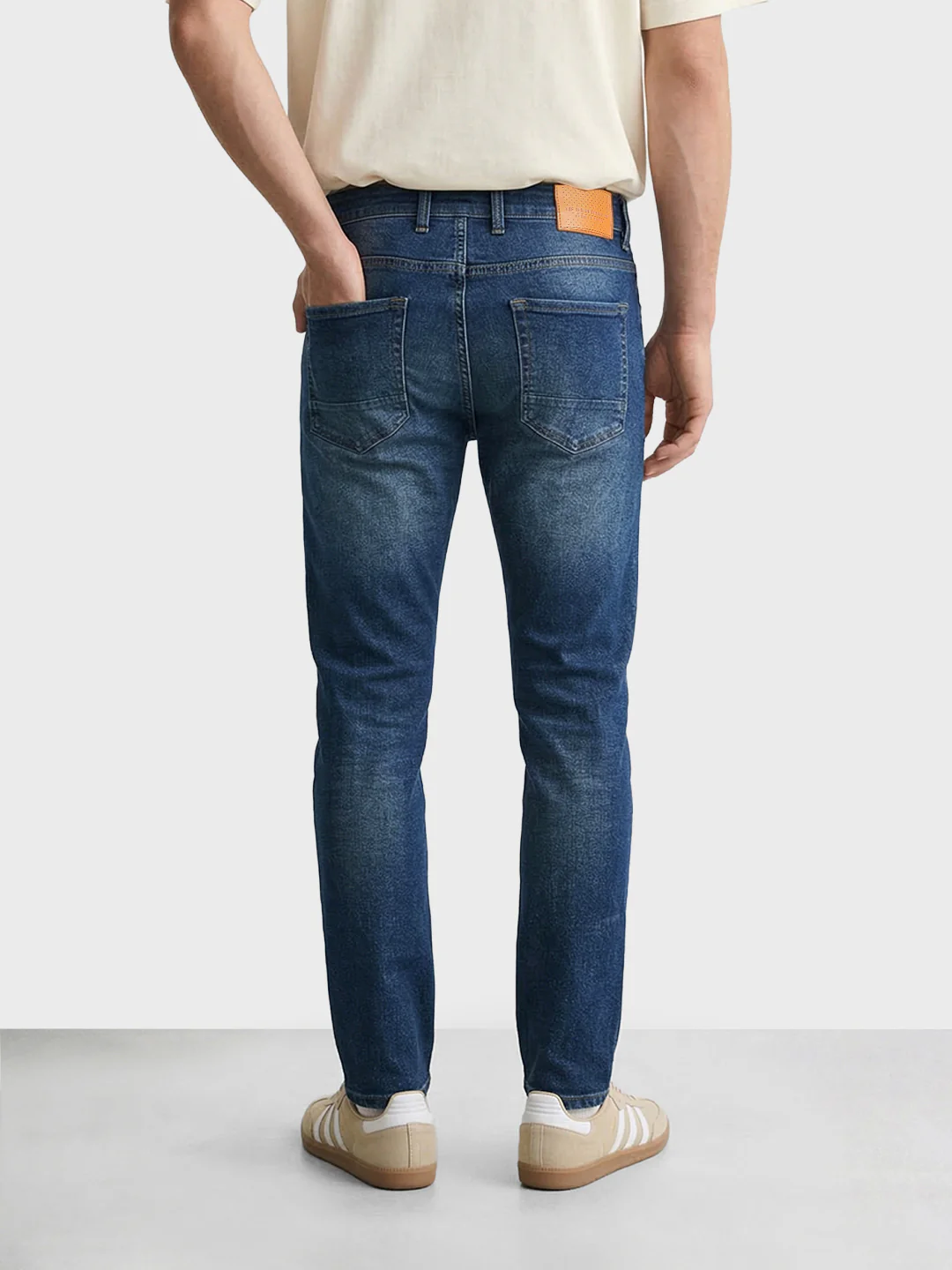 Men's Blue Slim Fit Solid Casual Jeans - Image 4