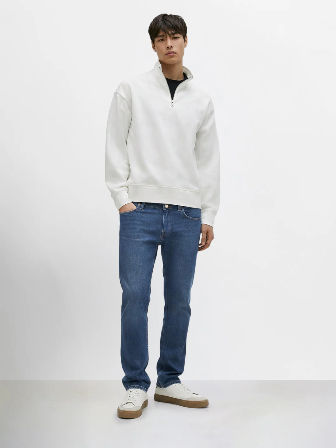 Men's Blue Slim Fit Solid Casual Jeans - Image 3