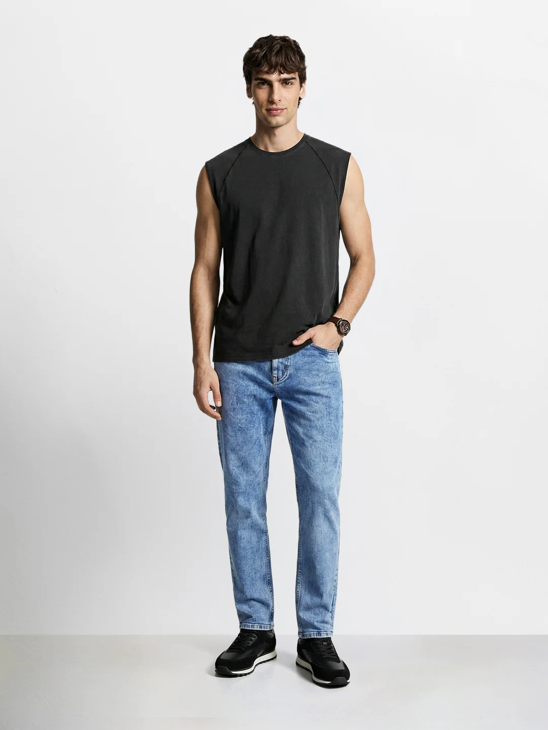 Men's Blue Slim Fit Solid Casual Jeans - Image 4