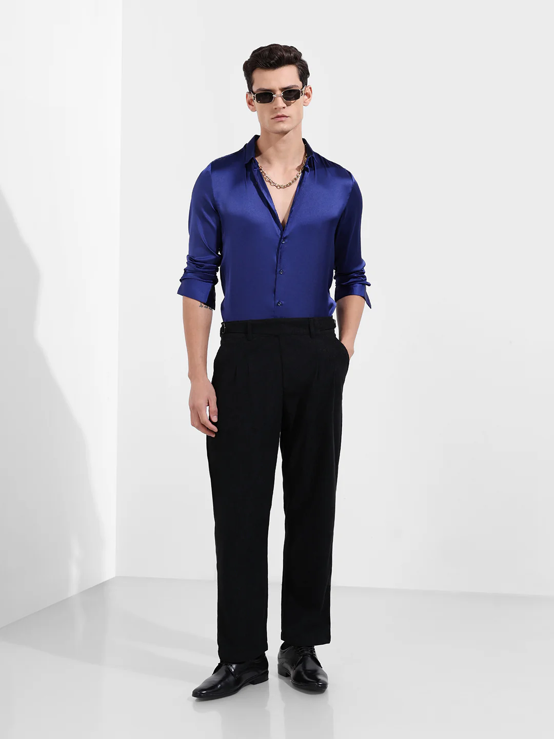 Men's Blue Slim Fit Solid Party Wear Shirt - Image 2