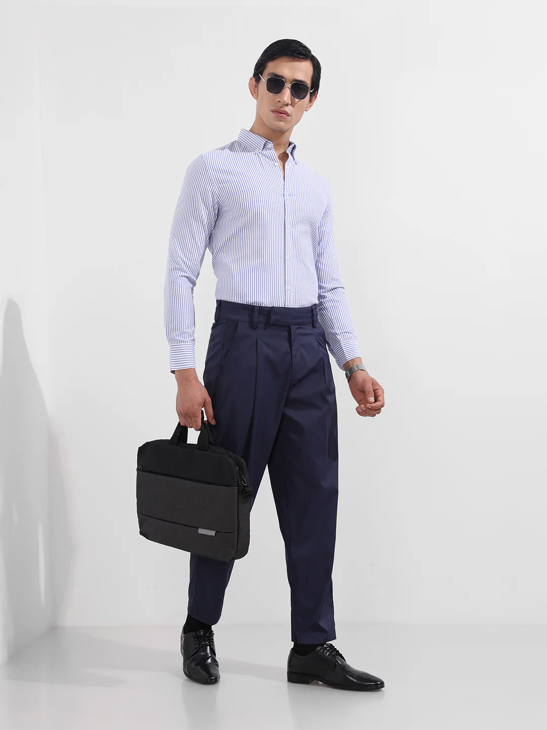 Men's Blue Slim Fit Vertical Stripes Formal Shirt - Image 2
