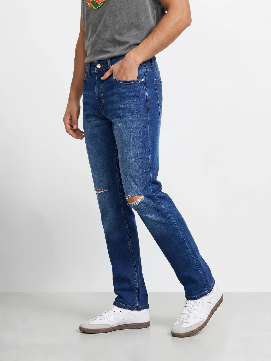 Men's Blue Slim Straight Fit Solid Casual Jeans - Image 3