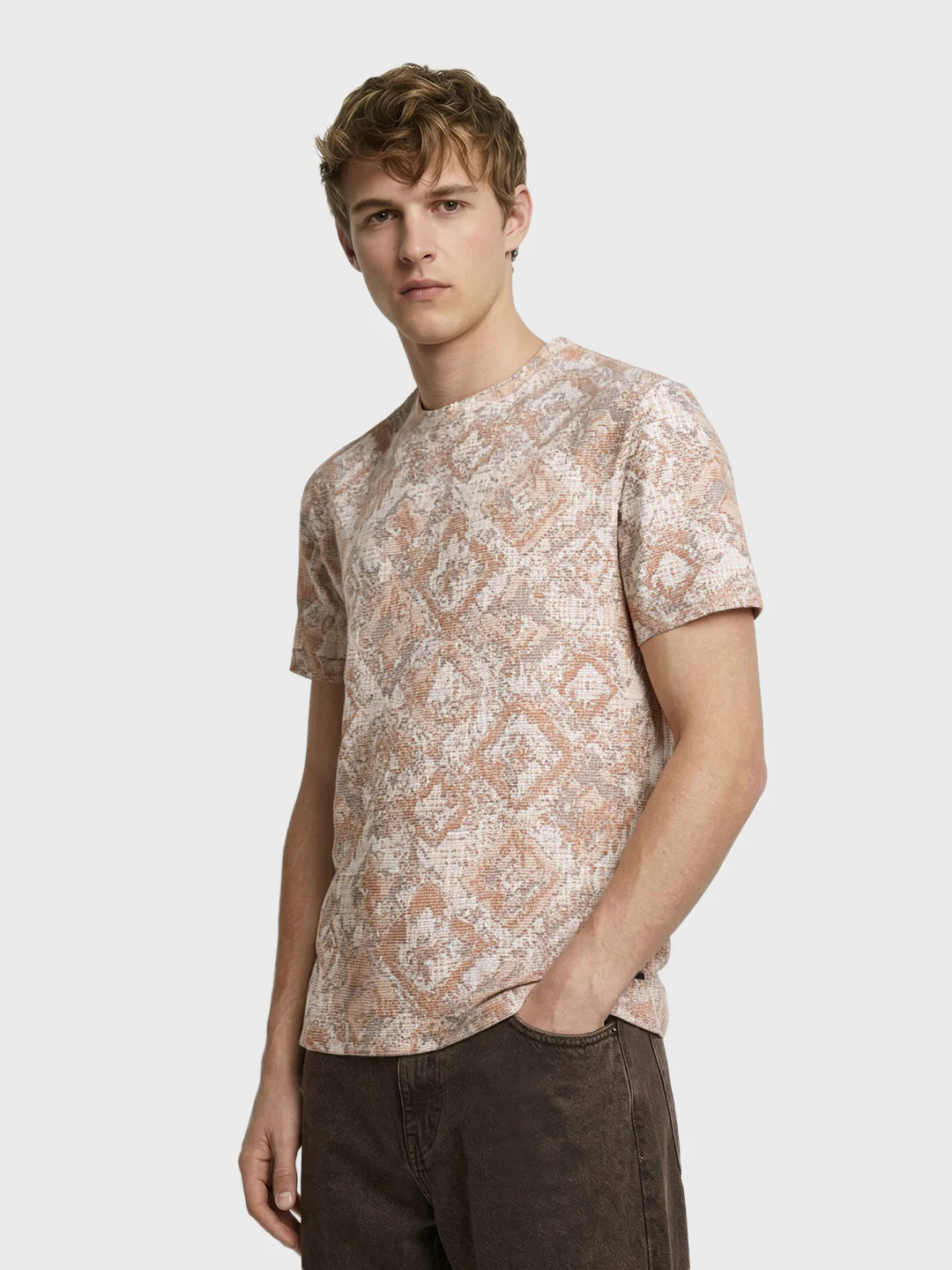 Men's Brown Relaxed Fit Printed Resort Wear T-Shirt - Image 3