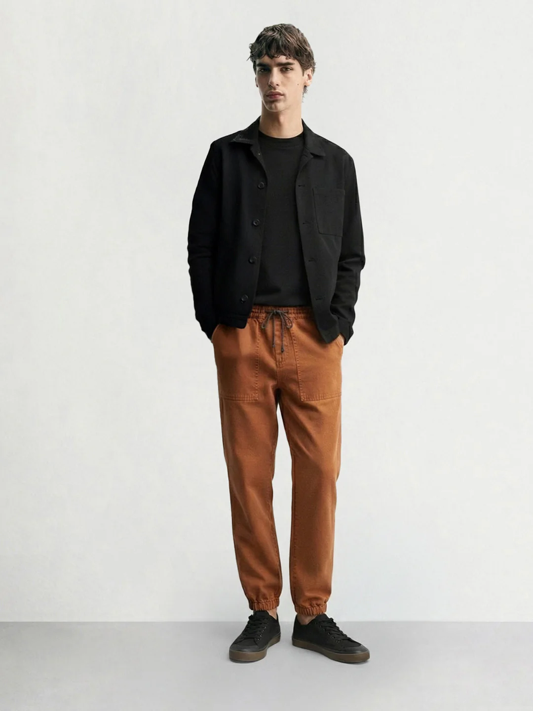 Men's Brown Relaxed Fit Solid The Eternity Series Jeans - Image 3
