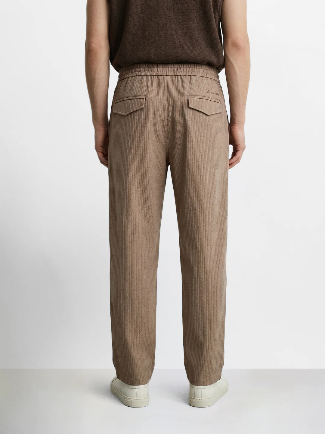 Men's Brown Relaxed Fit Solid Utility Cargo - Image 4