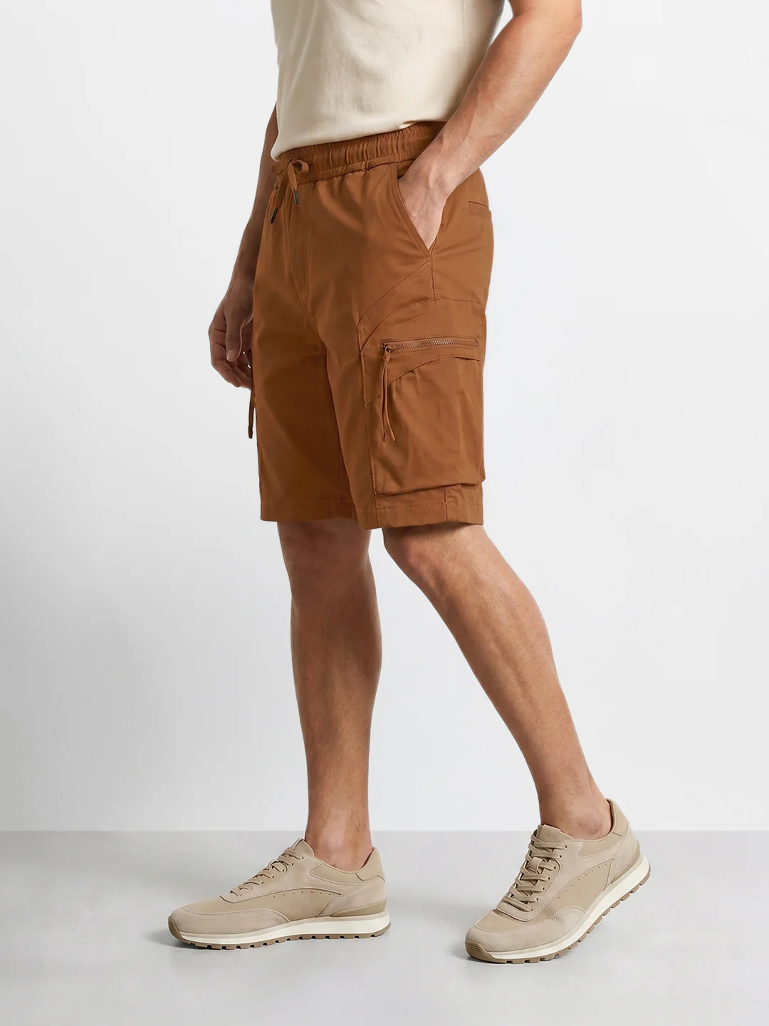 Men's Brown Relaxed Fit Solid Utility Shorts - Image 3