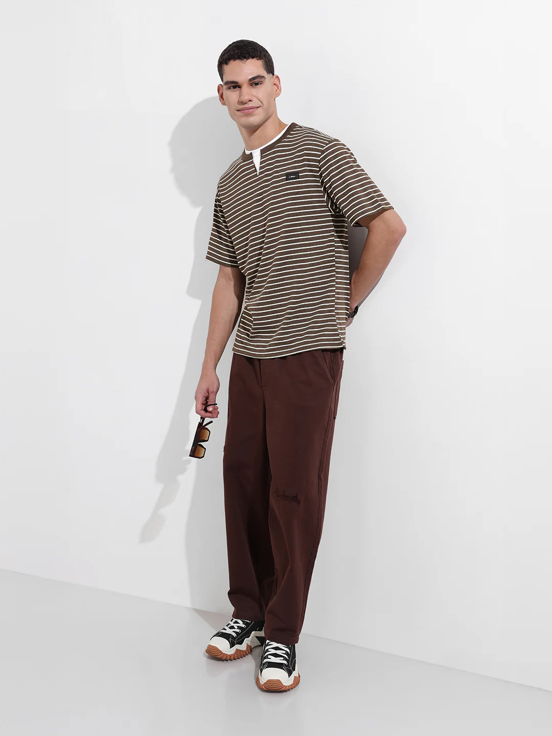 Men's Brown Relaxed Fit Striped 240 GSM Street Wear T-Shirt - Image 5