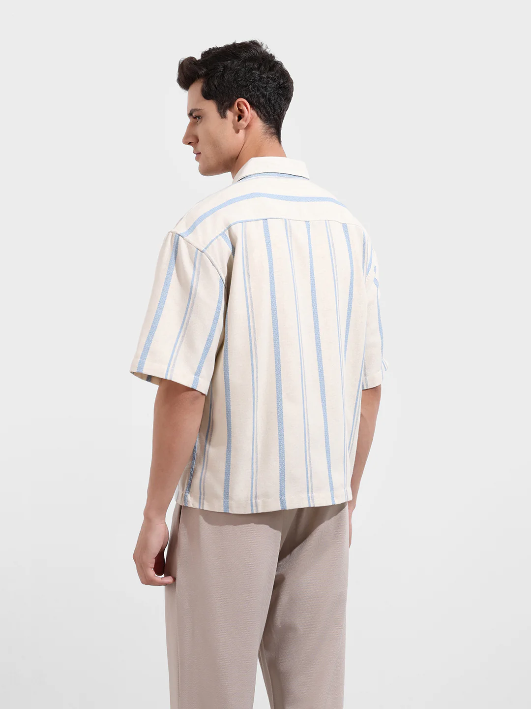 Men's Cream Boxy Fit Resort Wear Textured Shirt - Image 5
