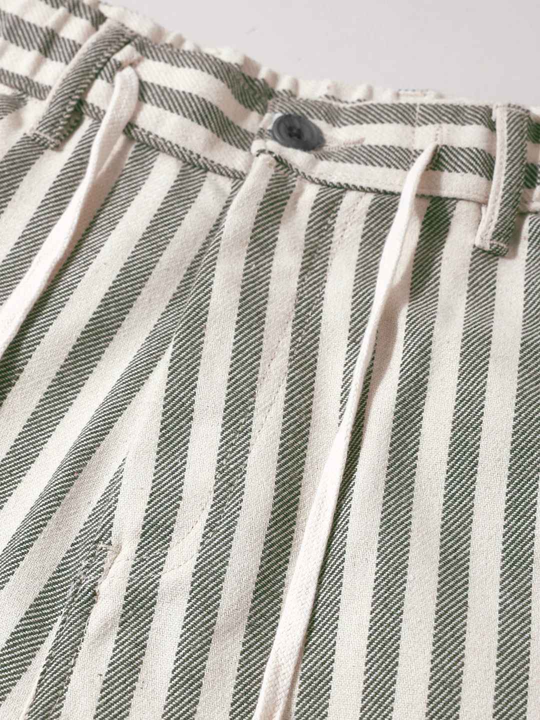 Men's Cream Loose Fit Vertical Stripes Casual Trousers - Image 6