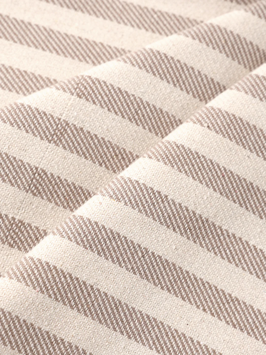 Men's Cream Loose Fit Vertical Stripes Casual Trousers - Image 7