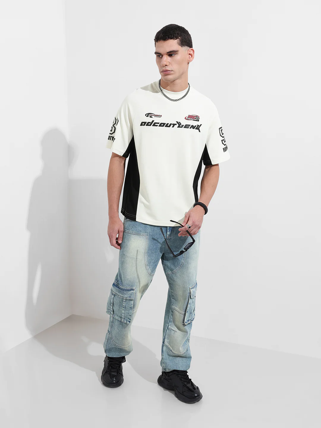 Men's Cream Relaxed Fit Graphic Printed 240 GSM Street Wear T-Shirt - Image 5