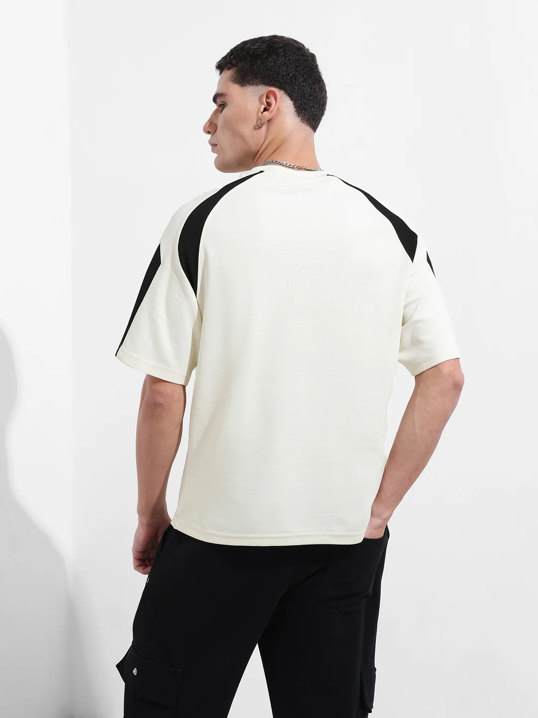 Men's Cream Relaxed Fit Graphic Printed 240 GSM Street Wear T-Shirt - Image 8
