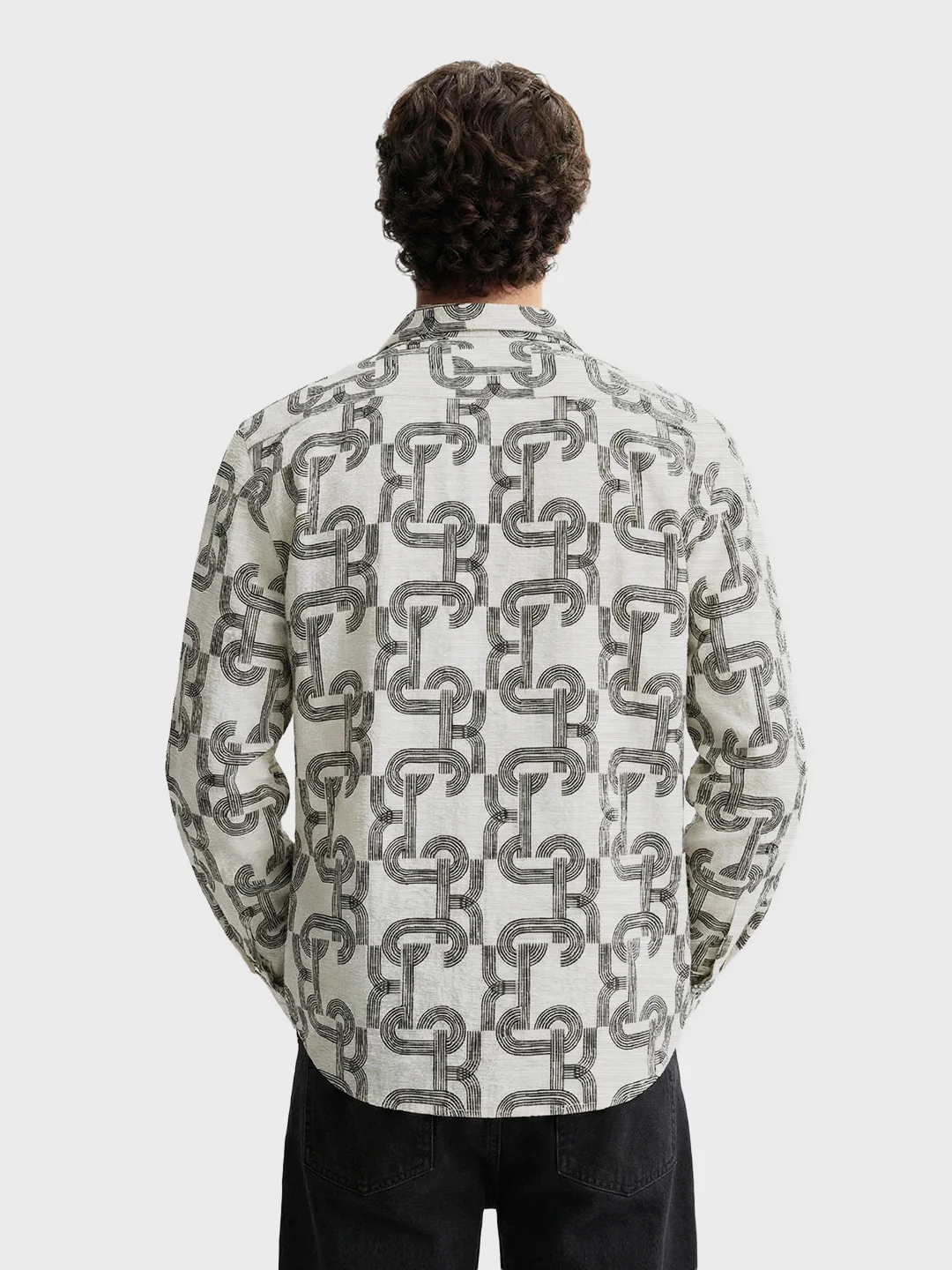 Men's Cream Relaxed Fit Printed Casual Shirts - Image 2