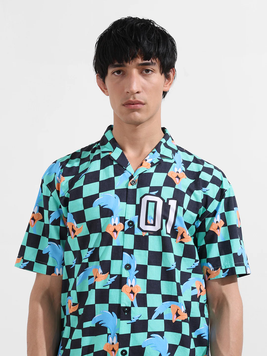 Men's Green Boxy Fit Looney Tunes Character Shirt - Image 4