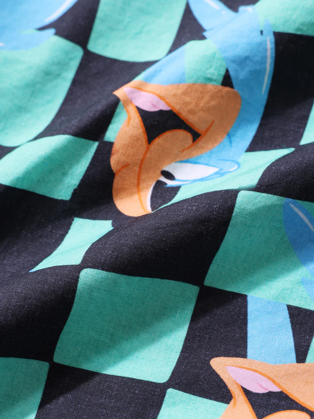 Men's Green Boxy Fit Looney Tunes Character Shirt - Image 7