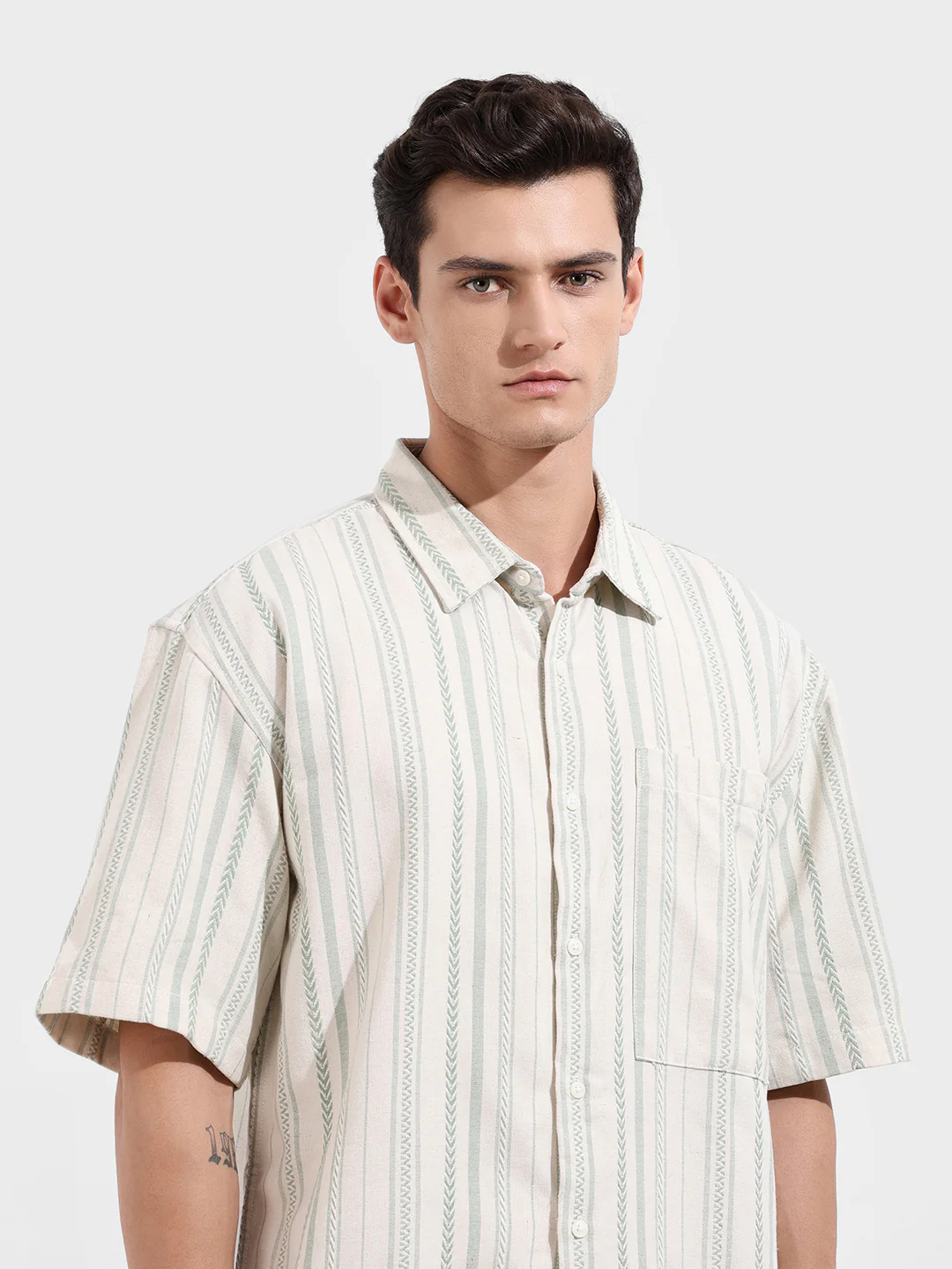 Men's Green Boxy Fit Resort Wear Textured Shirt - Image 5