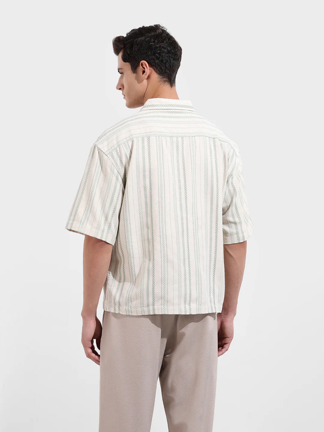 Men's Green Boxy Fit Resort Wear Textured Shirt - Image 6