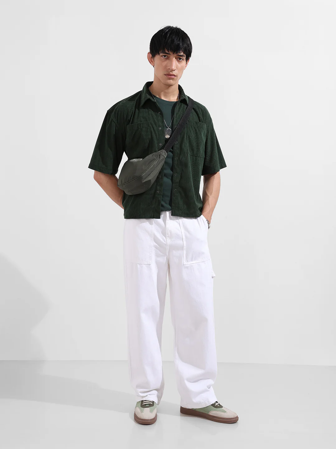 Men's Green Boxy Fit Embroided Street Wear Shirt - Image 2