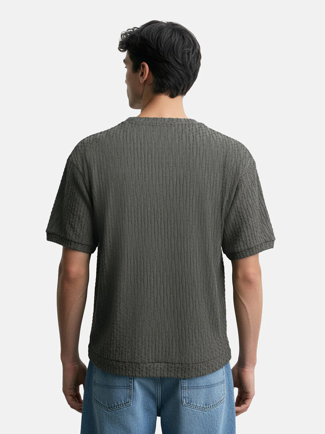 Men's Green Boxy Fit Textured Resort Wear T-Shirt - Image 4