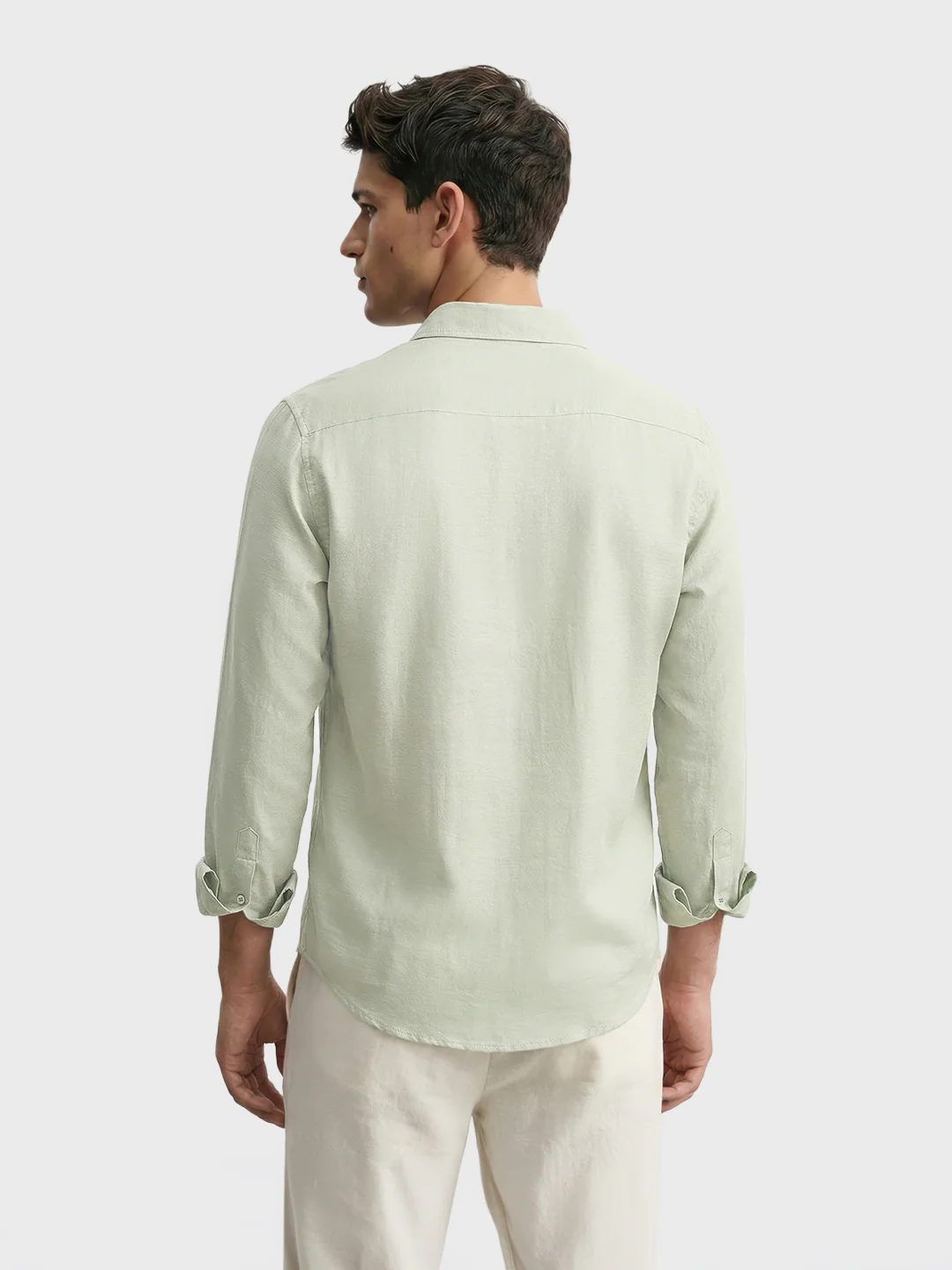 Men's Green Regular Fit Casual Solid Shirt - Image 2