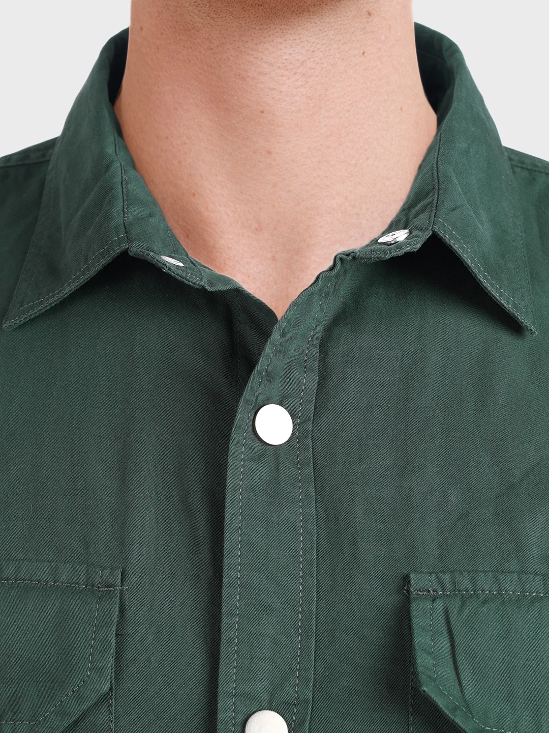 Men's Green Regular Fit Solid Casual Shirt - Image 7