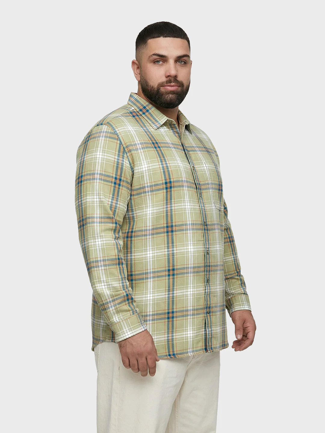 Men's Green Regular Fit Solid Casual Shirt - Image 2