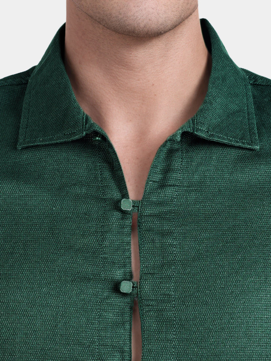 Men's Green Regular Fit Solid Casual Shirts - Image 4