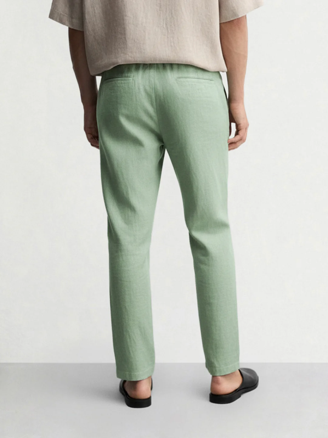 Men's Green Regular Fit Solid Casual Trousers - Image 3