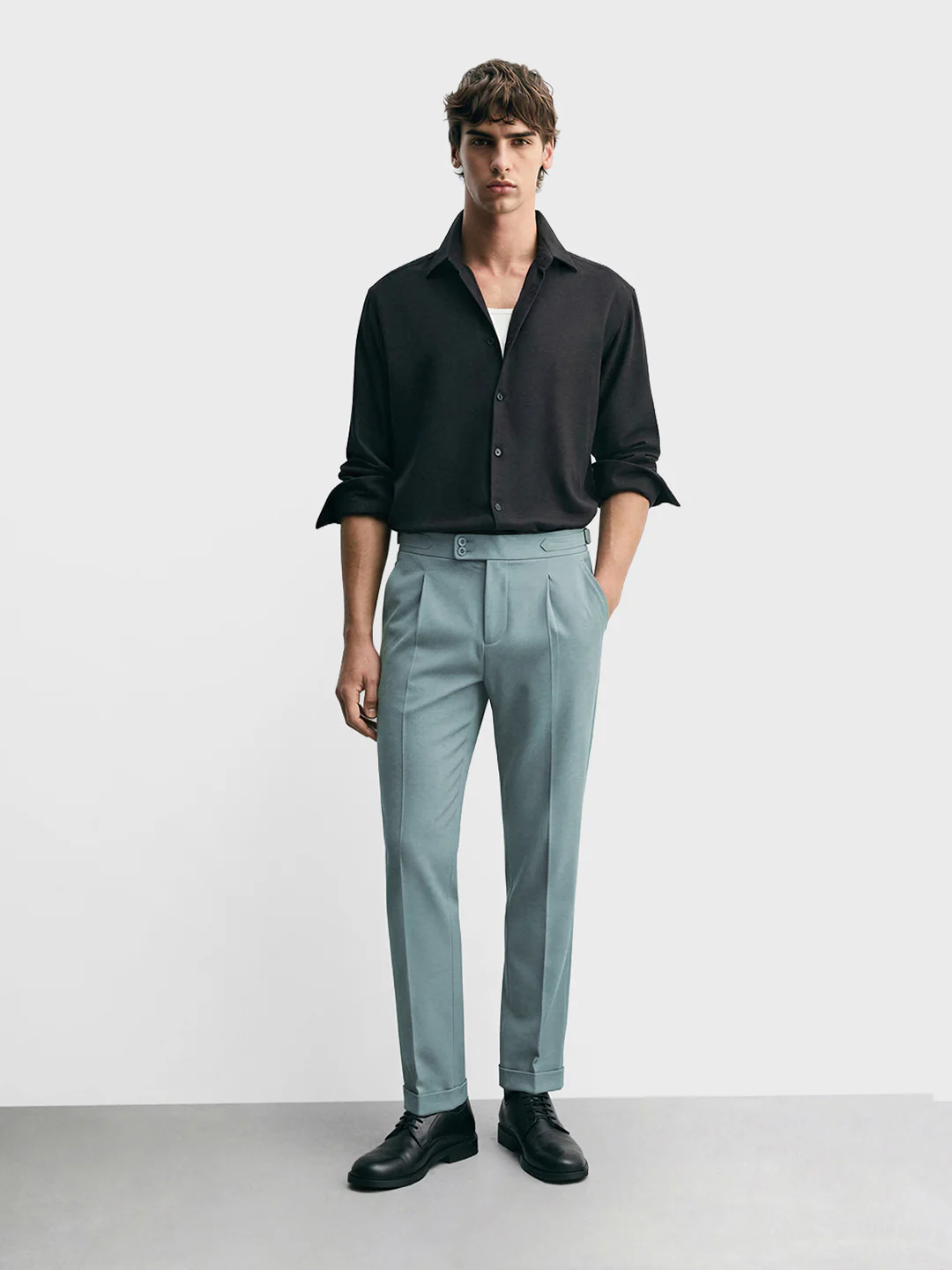 Men's Green Regular Fit Solid Casual Trousers - Image 5