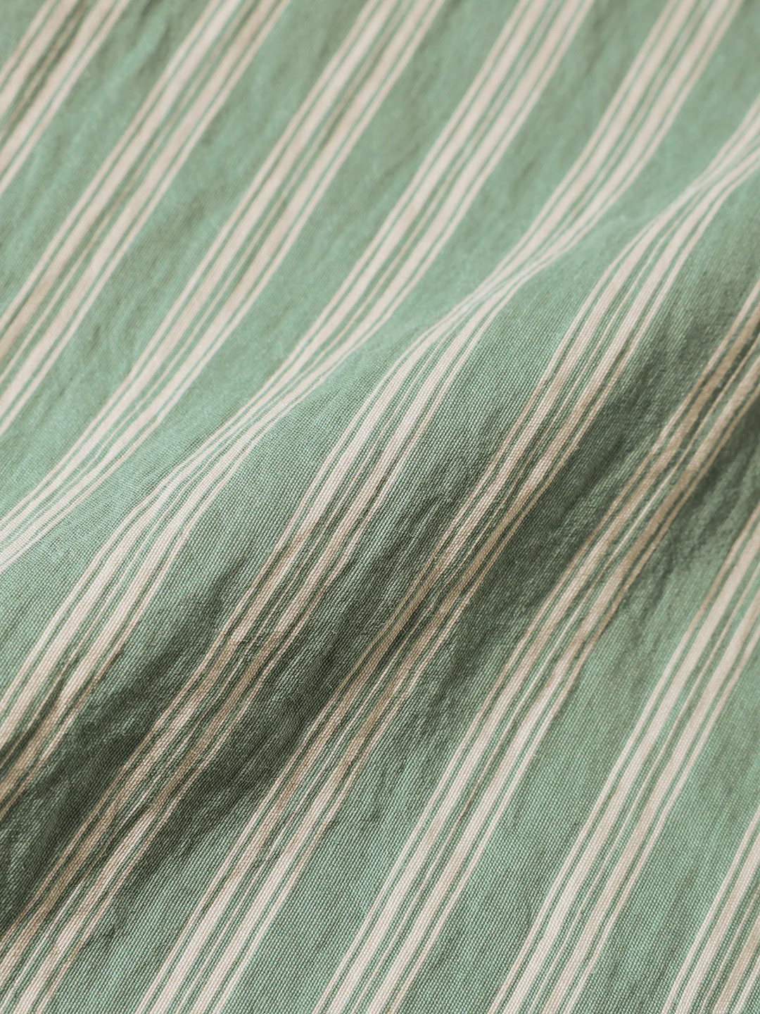 Men's Green Regular Fit Striped Casual Shirt - Image 7
