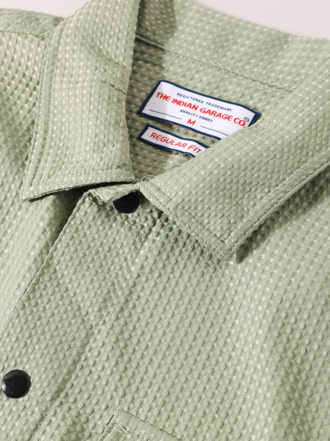 Men's Green Regular Fit Textured Casual Shirt - Image 7