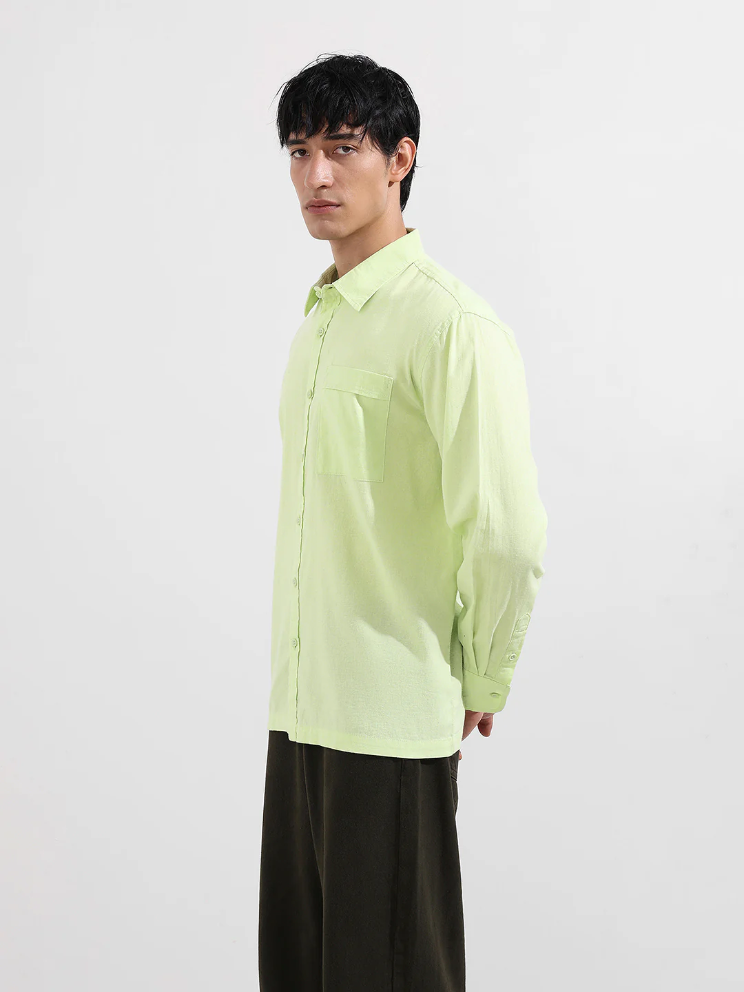 Men's Green Relaxed Fit Casual Shirt - Image 3