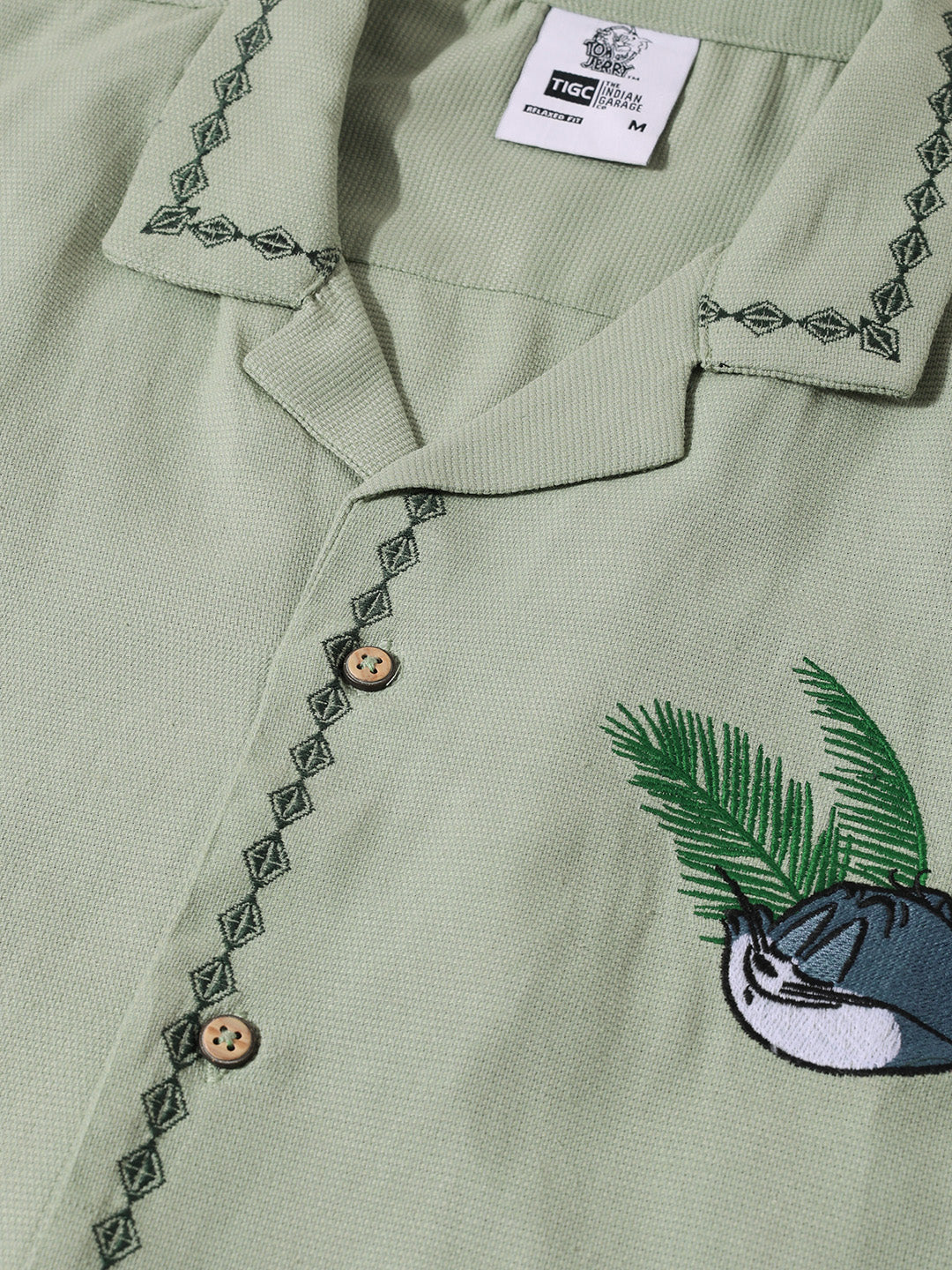 Men's Green Relaxed Fit Embroidered Tom&Jerry Character Shirt - Image 5