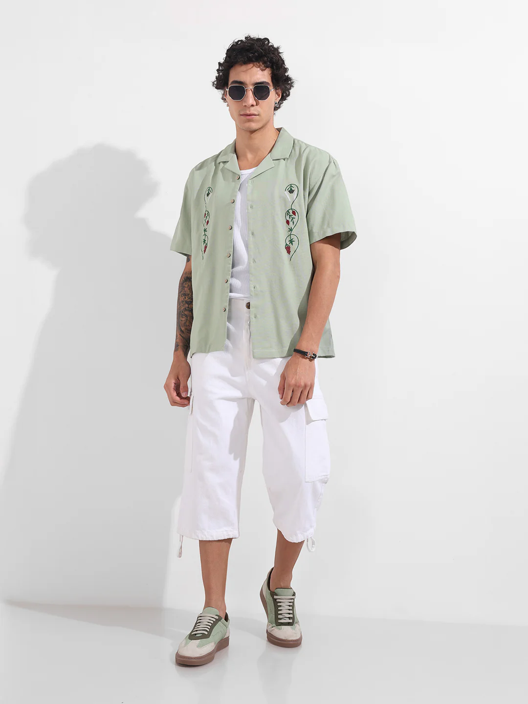 Men's Green Relaxed Fit Embroidered Tom&Jerry Character Shirt - Image 2