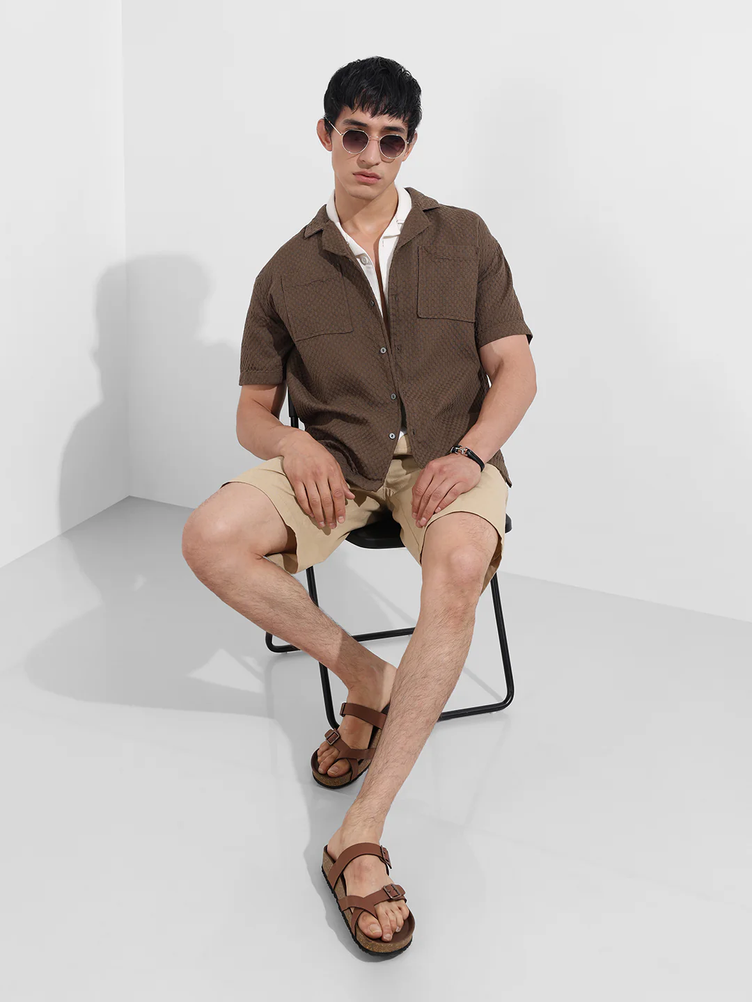 Men's Green Relaxed Fit Geometric Print Resort Wear Shirt - Image 2