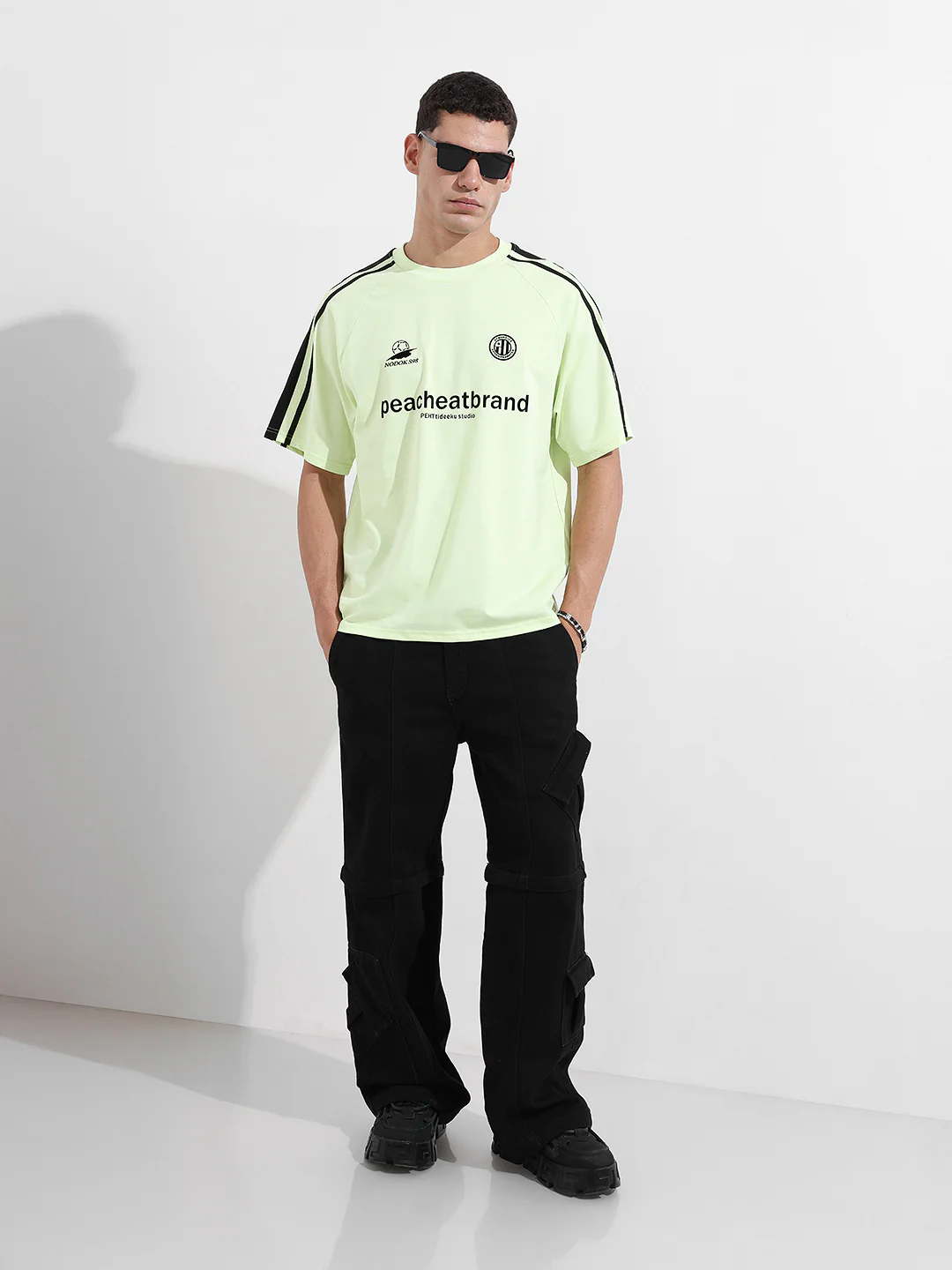 Men's Green Relaxed Fit Graphic Printed 240 GSM Street Wear T-Shirt - Image 5