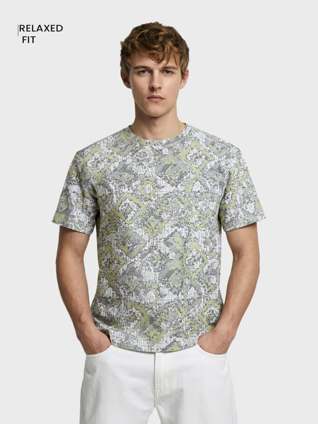 Men's Green Relaxed Fit Printed Resort Wear T-Shirt - Image 2