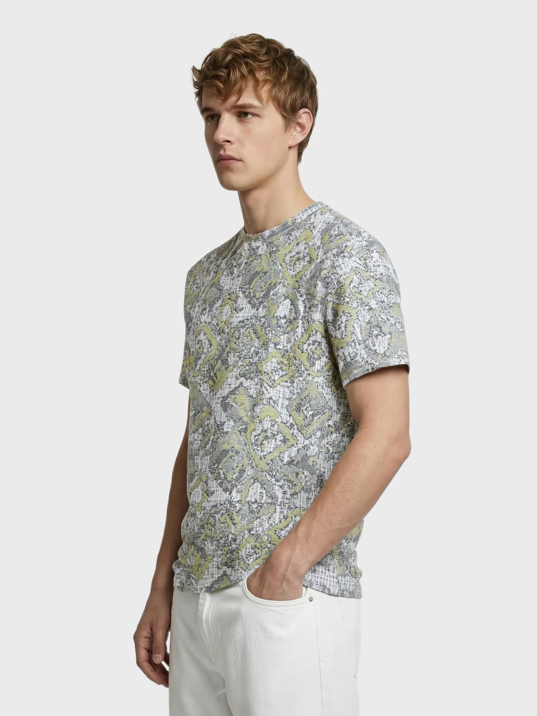 Men's Green Relaxed Fit Printed Resort Wear T-Shirt - Image 3