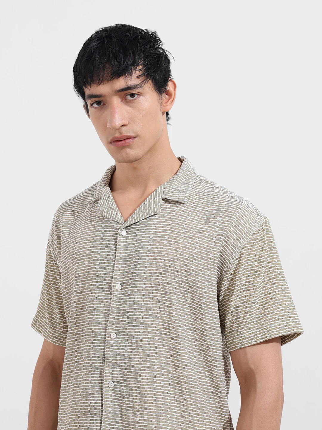 Men's Green Relaxed Fit Resort Wear Textured Shirt - Image 4