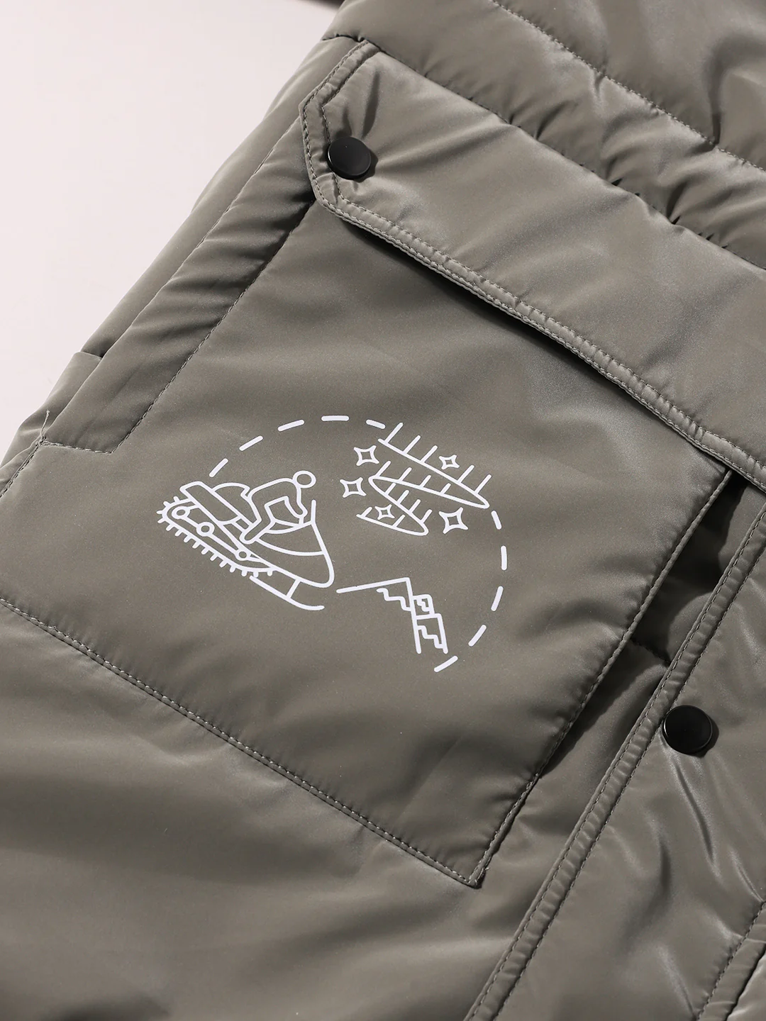 Men's Green Relaxed Fit Solid Casual Jacket - Image 5