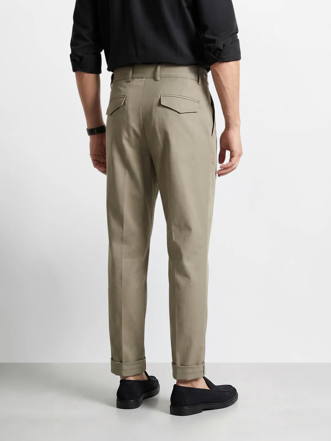 Men's Green Relaxed Fit Solid Casual Trousers - Image 5