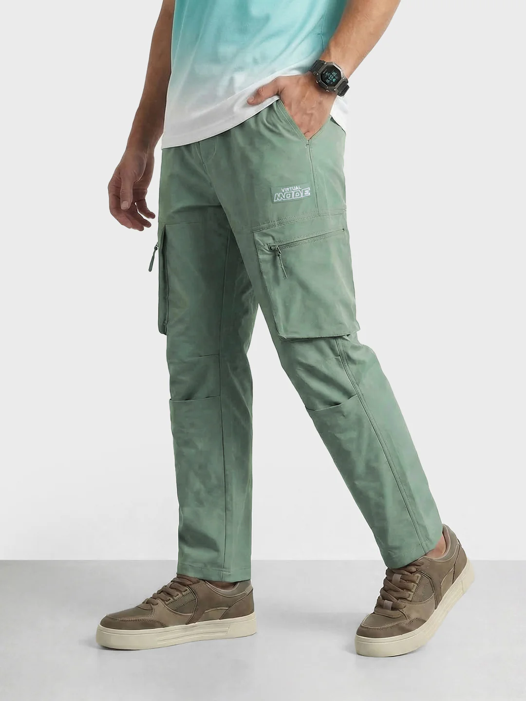 Men's Green Relaxed Fit Solid Utility Cargo - Image 2