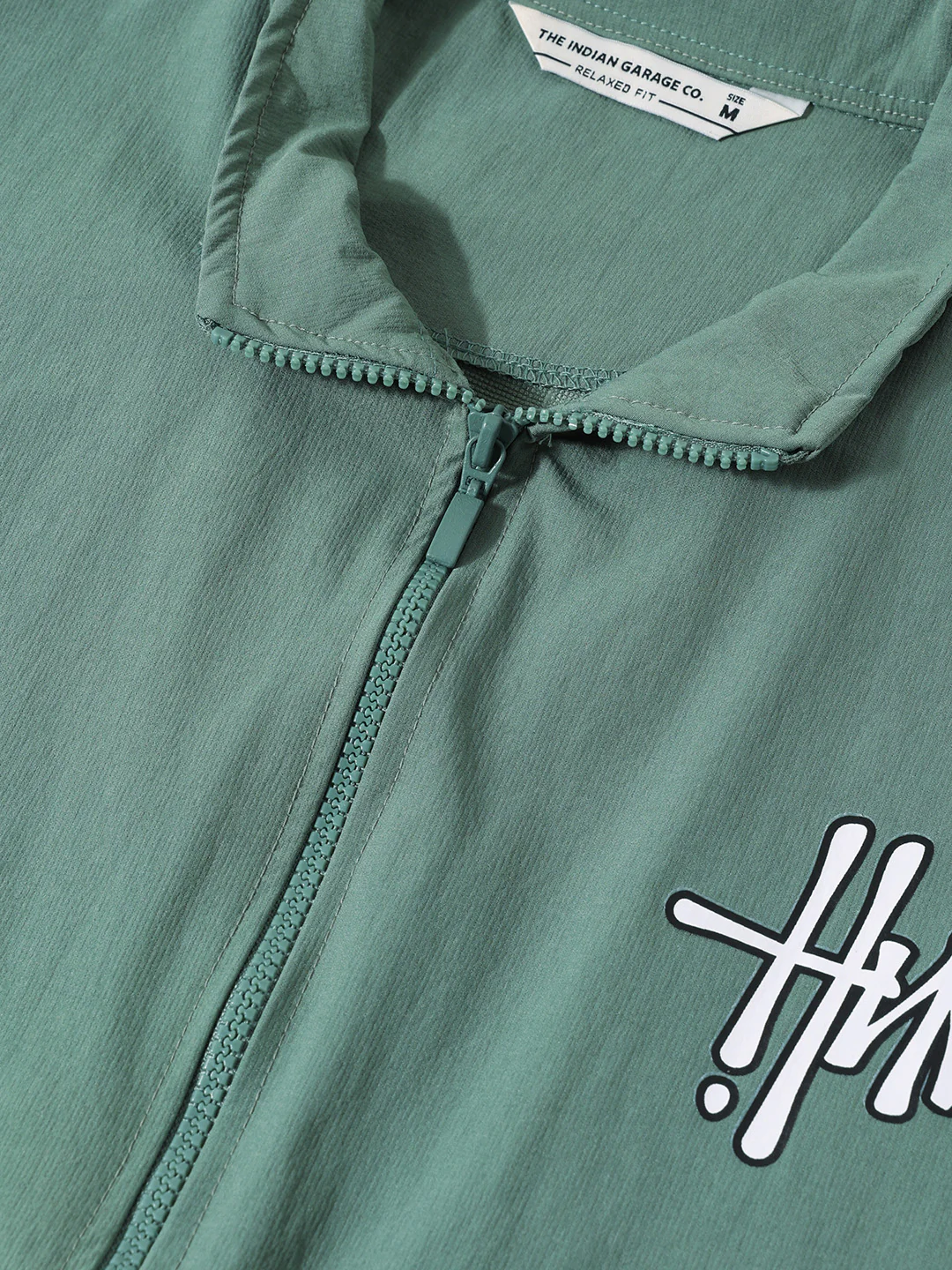 Men's Green Relaxed Fit Solid Utility Jacket - Image 5