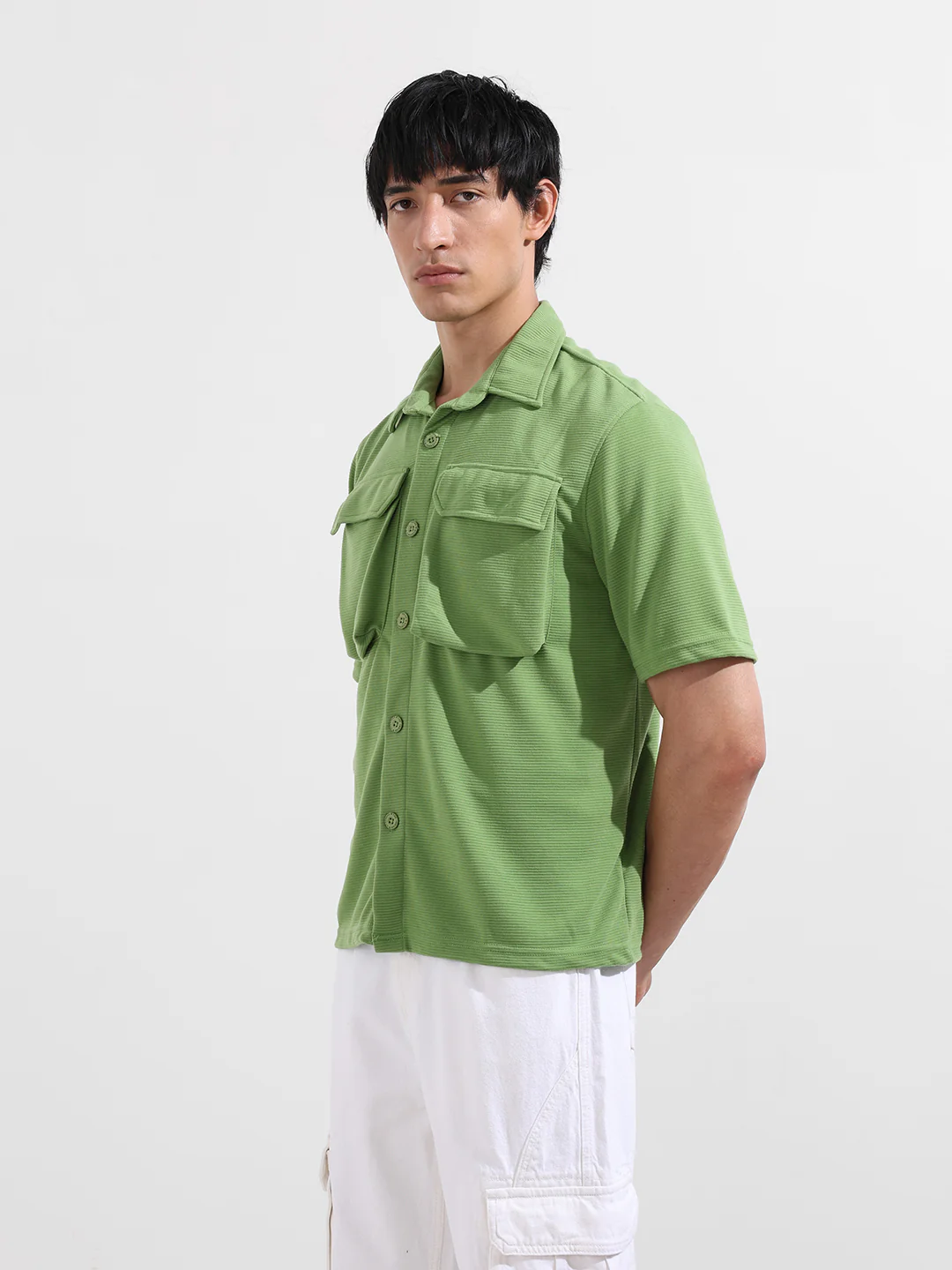 Men's Green Relaxed Fit Solid Street Wear Shirt - Image 3